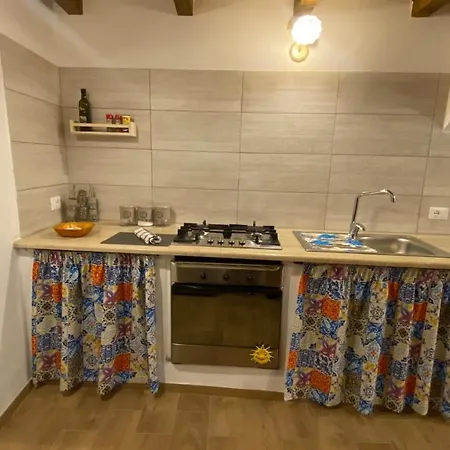 Pietro * كاستيلاّماري ديل غو