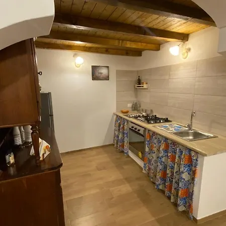 شقة Pietro كاستيلاّماري ديل غو